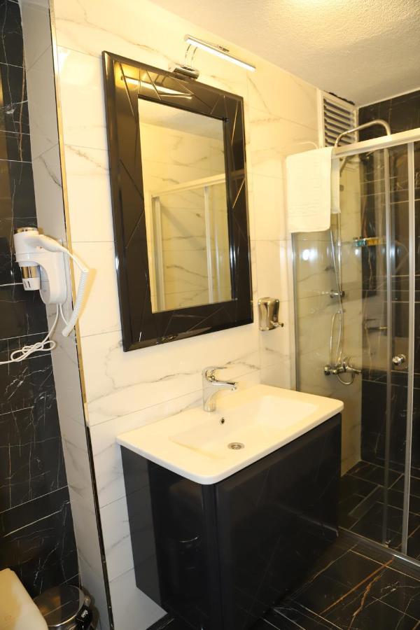 Grand Kavi Hotel Istanboel Buitenkant foto